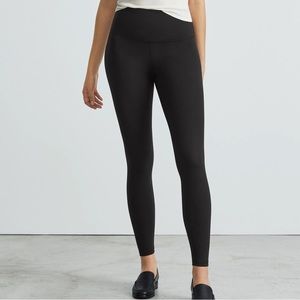 Everlane Perform 24/7 Legging